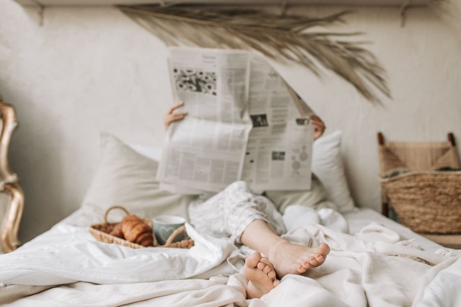 How Weekend Habits Differ From Weekday Oral Care