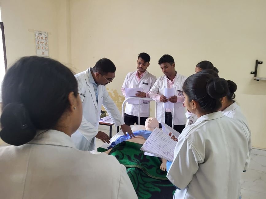 Top Dental Clinics in Lucknow, Uttar Pradesh